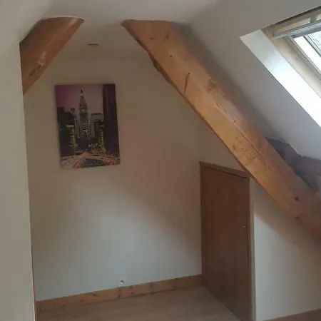 Au Coeur Des Volcans D'auvergne Ceyssat